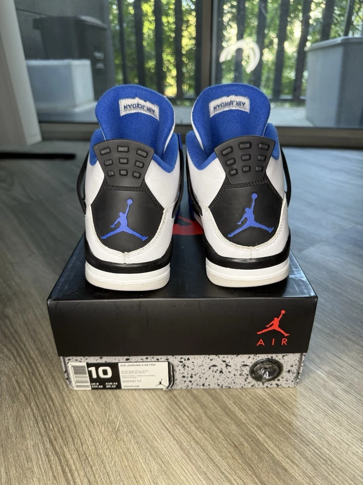 Talla 10 - Jordan 4 Retro Mid Motorsports Foto 4 de 4