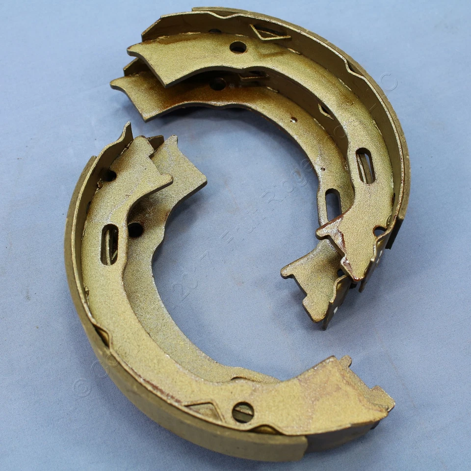 Bendix RS701 Rear ReLined Parking Brake Shoes for 95-05 Explorer 99 Mountaineer - Image 2 of 4