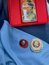  Chairman Mao Tse-tung  Lighter By  Shanghai Tang Free Pins 