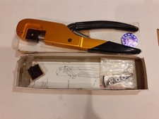 DMC  HX4 Crimp Tool - M22520/5-01       Boxed c/w Qty 2 Y110 Die Sets & Tools 