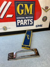 1953 53 Pontiac Chieftain Catalina Super Deluxe Nos Lh Parking Lamp Bezel