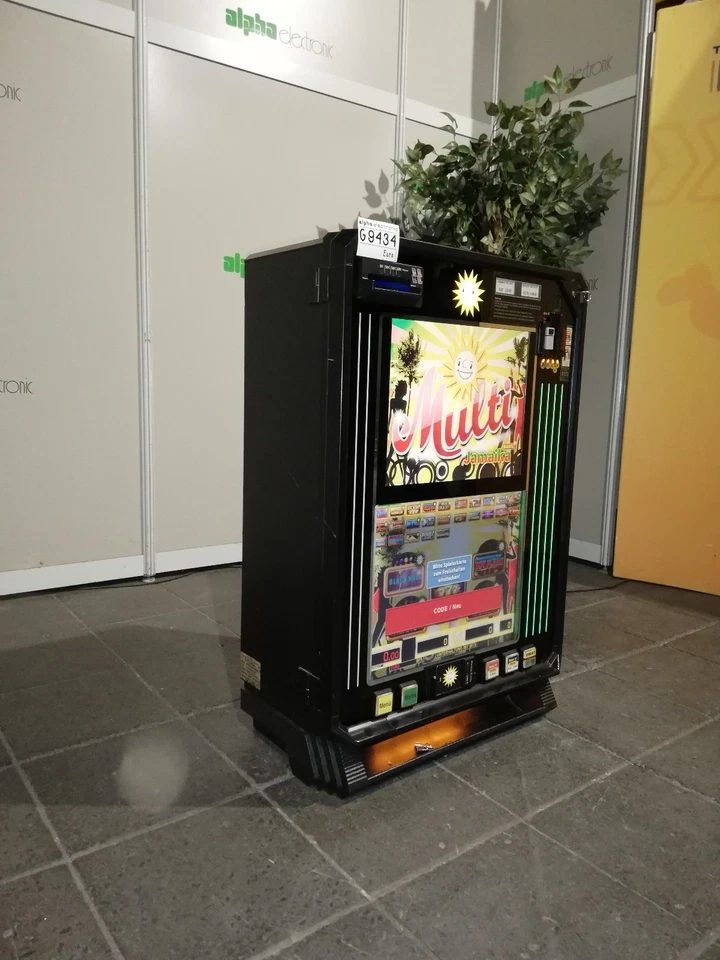 Merkur 19" Slimline Multi Multi 7 Basic, defekt, Geldspieler o. Zulassung G9434 - Bild 2 von 4