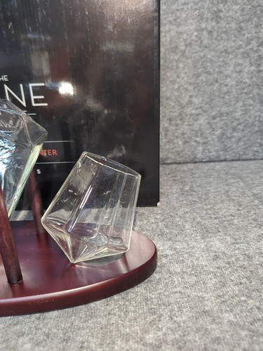 The Wine Savant - Juego de jarra de diamantes y 2 vasos regalo de Navidad o Año Nuevo - Imagen 6 de 24