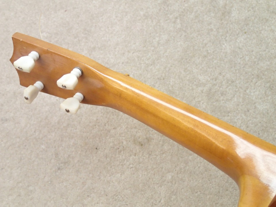 Yamaha P1 Vintage Californian Pineapple Ukulele Early Nippon Gakki