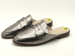 catherine malandrino slip on shoes