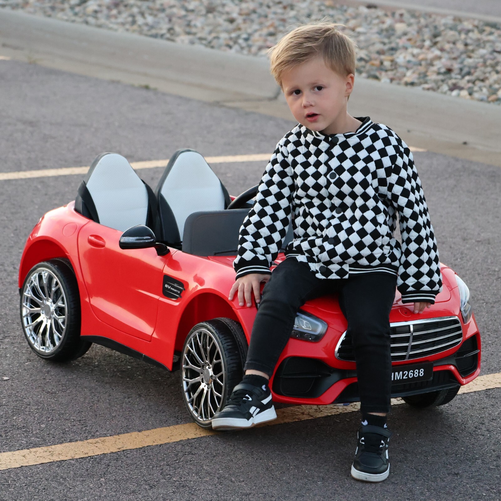 12V Kids Car 2 Seater Ride on Toy Power Wheels Car w/ Parent Remote Control MP3