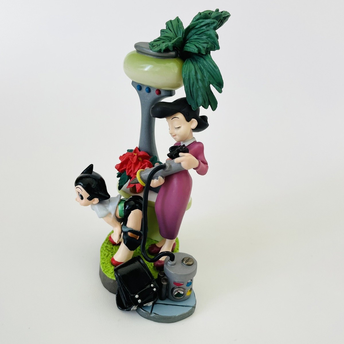 KAIYODO TAKARA KT Figure Collection ASTRO BOY Replenishing Energy