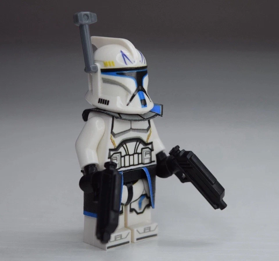 Minifigura personalizada LEGO Star Wars Captain Rex Phase One Foto 3 de 4