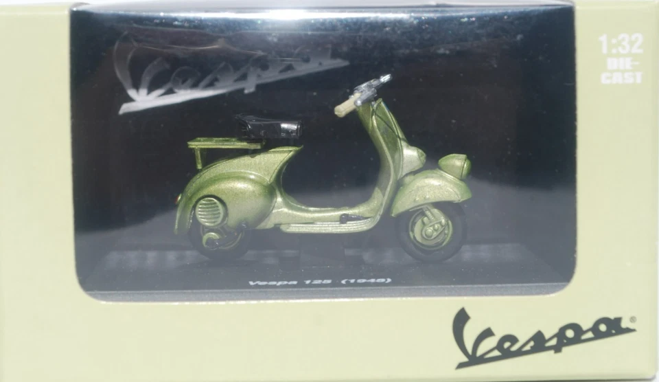 NewRay. 1:32 Die-Cast. Vespa 125 - 1948. Green. As New. - Image 2 of 3