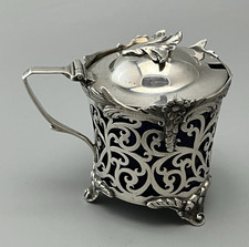 Victorian Pierced SIlver Mustard Pot William Hunter London 1854 151g BBLZX