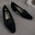Foto 6 di 18