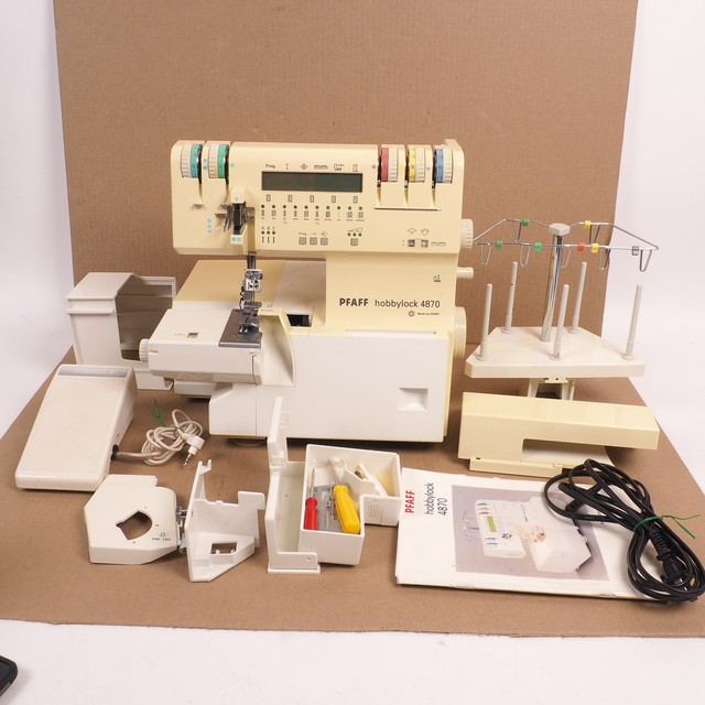 Pfaff Hobbylock 4870 Serger w Foot Pedal + Original box FOR PARTS OR