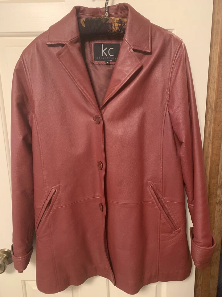 KC Collection Deep Red Leather 3/4 Coat Jacket Women Sz Med EUC - Image 3 of 4
