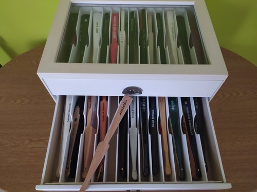Coleccion Abanicos Diseñadores (Entre ellos David Delfin) - Imagen 7 de 8
