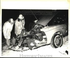 1986 Press Photo Car broken in half during accident in Columbia County, New York