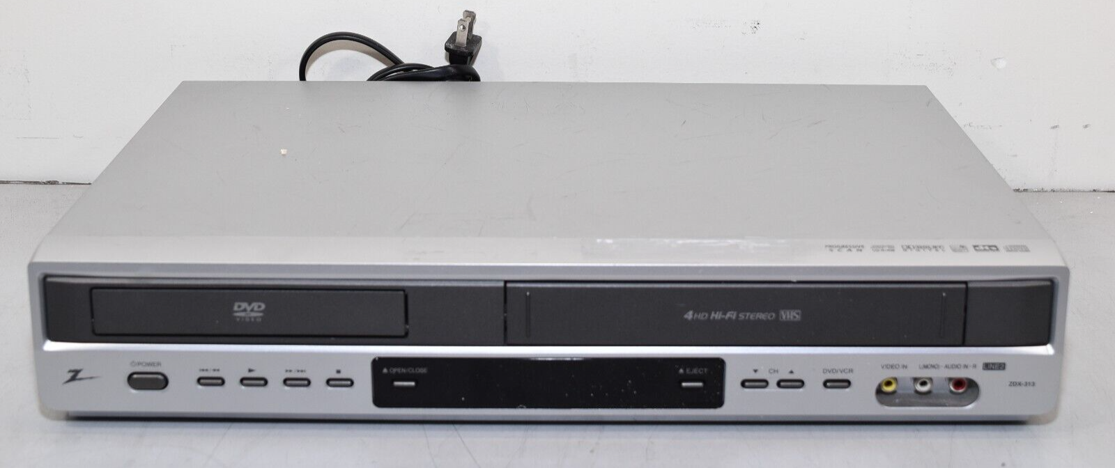 Zenith ZDX-313 DVD/VCR Combo Player *NO REMOTE*