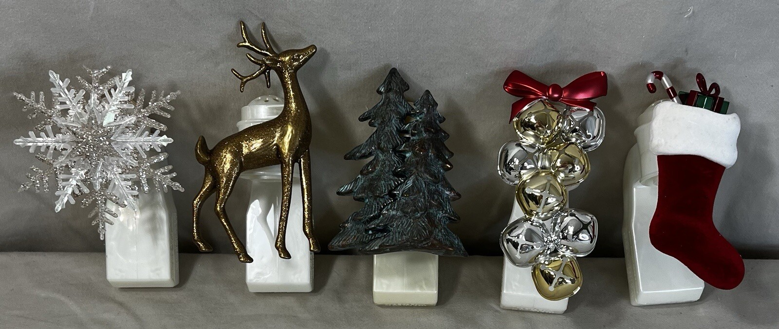 Lot Of 5 CHRISTMAS Wallflowers Bath & Body Works Plug Ins Reindeer Stocking Tree-image