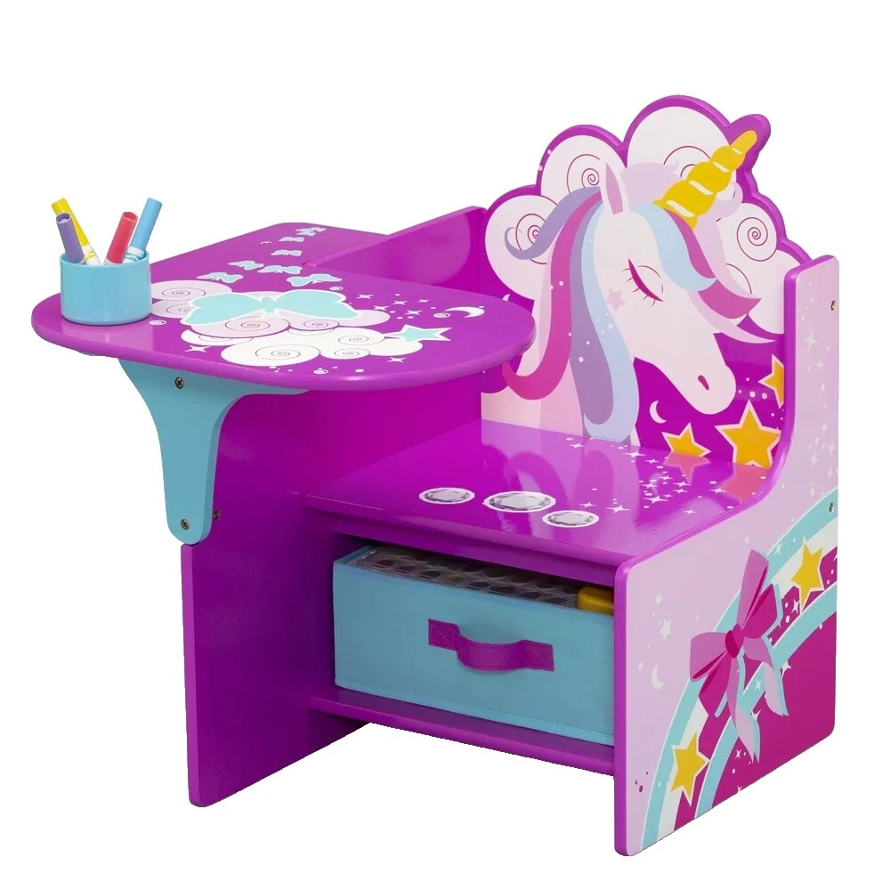 Mesas de madera y tela para niños y adolescentes