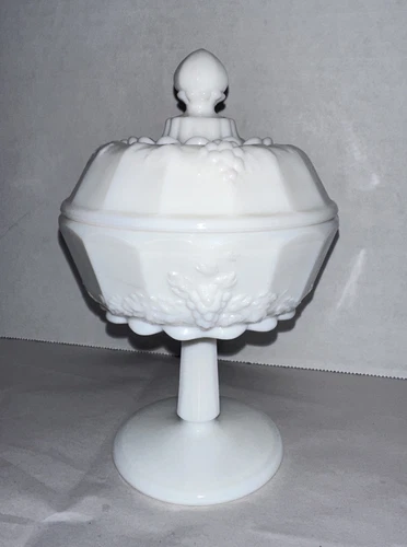 Vtg WESTMORELAND Milk Glass Harvest Candy Dish Pedestal Compote Apothecary Jar