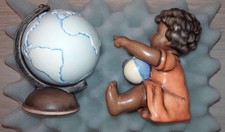 Goebel M.I. Hummel HUM 2062 &bdquo;Schau, da ist Afrika&ldquo; Millennium OVP Zertifikat