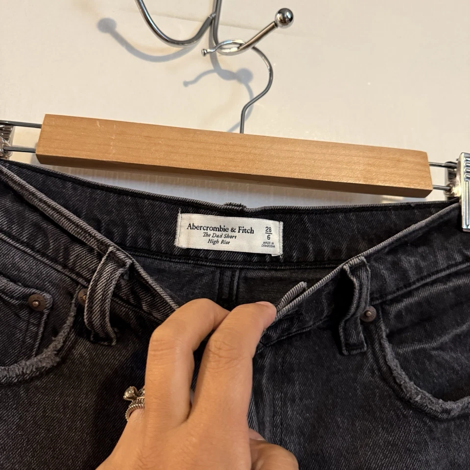 Abercrombie and fitch charcoal black the dad short high rise distressed shorts - Image 3 of 4