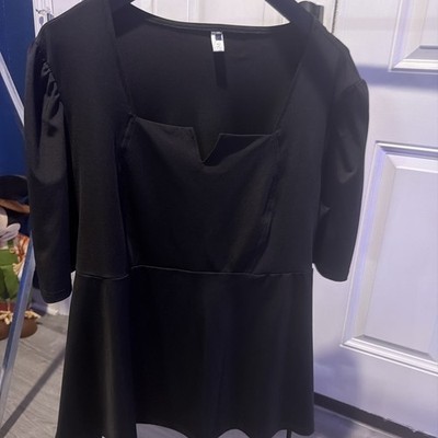 RC Fuiisky Top, Sweetheart Neck 3/4 Sleeves And Tie Sz 3xl