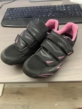 venzo cycling shoes Women Size 5.5