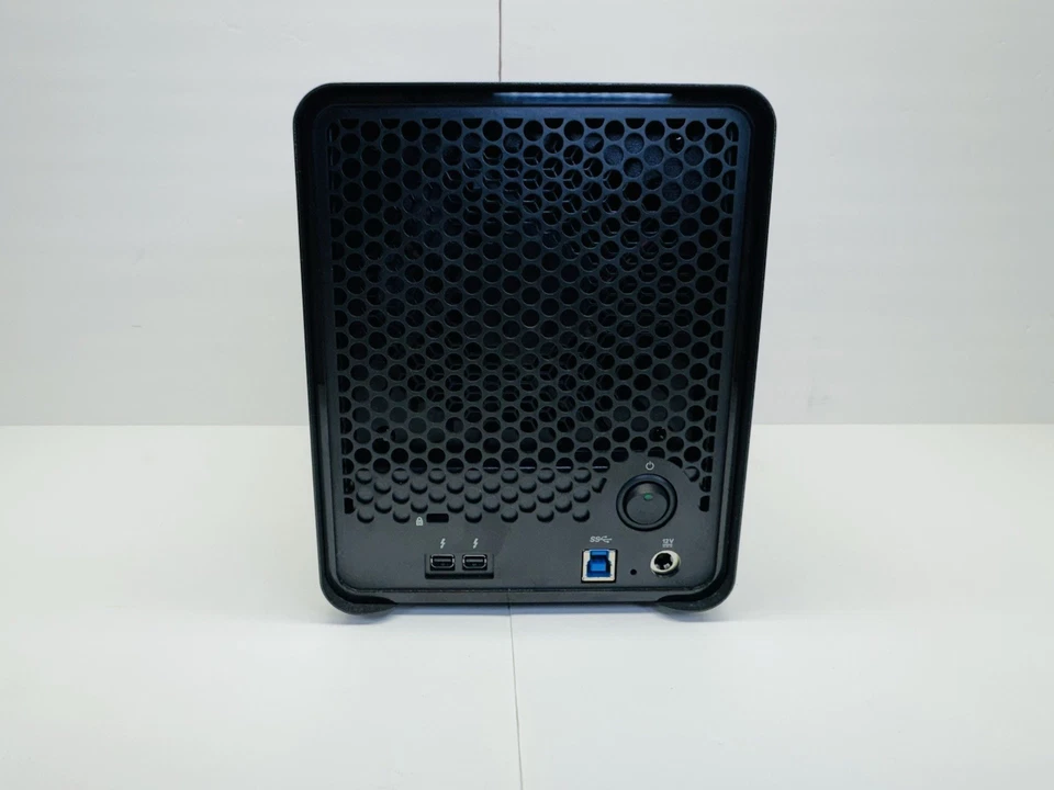 Drobo 5D3  (FOR PARTS) - Image 4 of 4