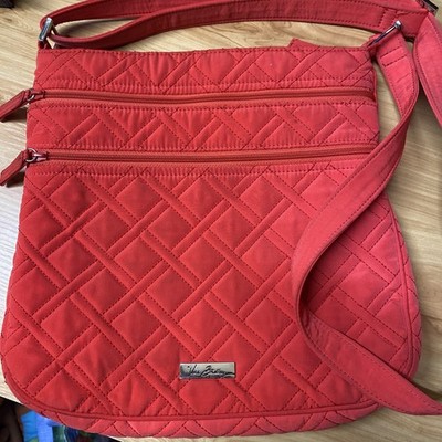 VERA BRADLEY Trio Zip Hipster CLASSIC RED Crossbody Purse Bag Geometric Inside
