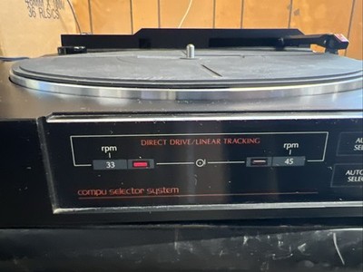 SANSUI P-L45 LINEAR TRACKING DIRECT DRIVE - FULL AUTOMATIC