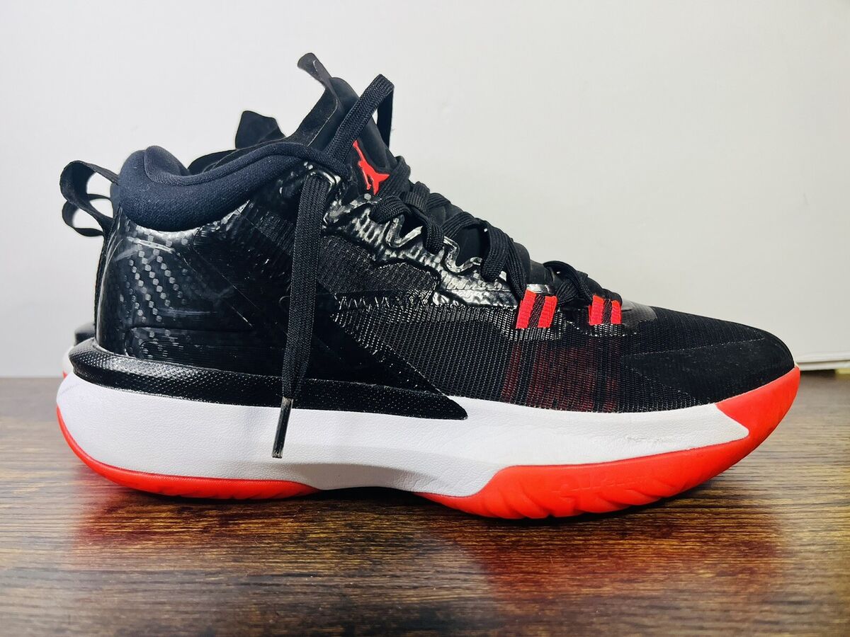 9. 5 Jordan Zion 1 Bloodline Black White Bright Crimson 9. 5 Jordan Zion 1 Bloodline Black White Bright Crimson