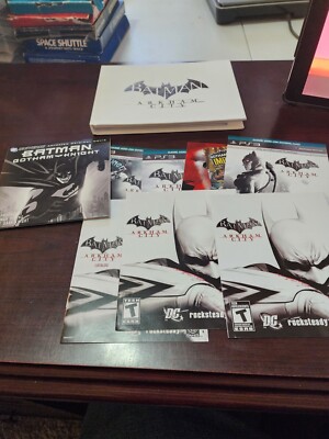 Batman Arkham City Collector's Edition book and DVD, extras, Nice!