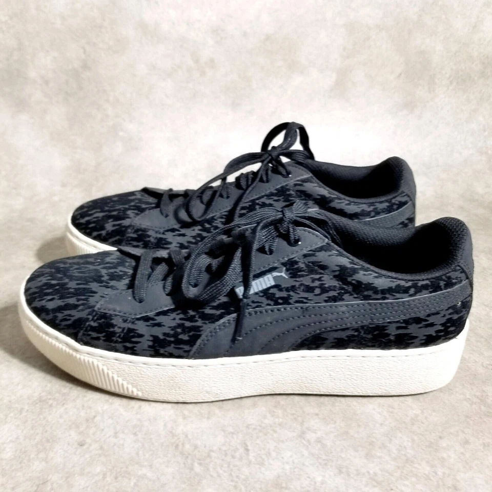 Tênis plataforma Puma feminino Vikky 363730 tamanho 8 veludo preto com cadarço - Imagem 4 de 4