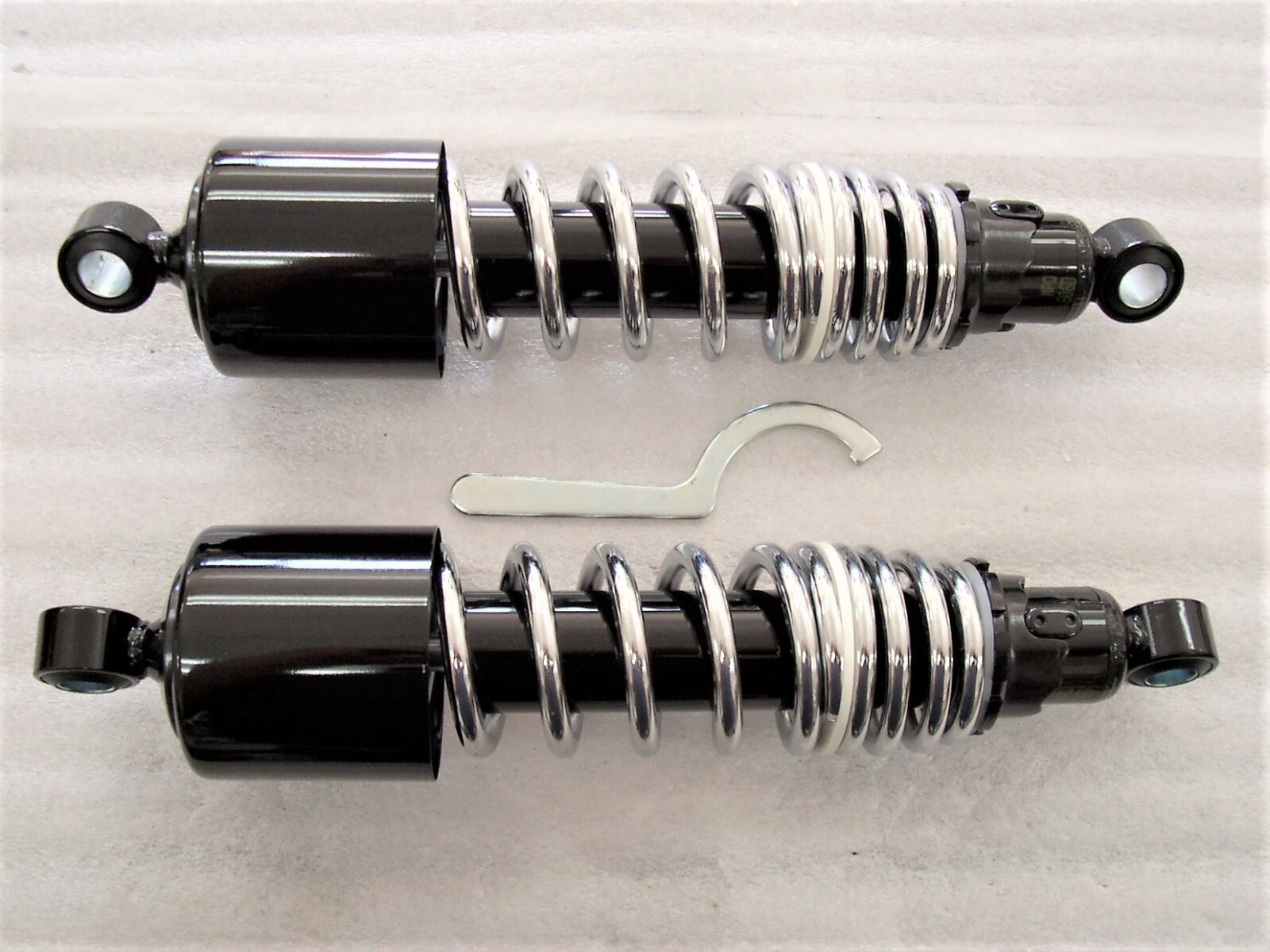 Kawasaki KZ1000E/ST KZ1100 Spectre ZN1100 12.25" Short Dual Spring Shocks