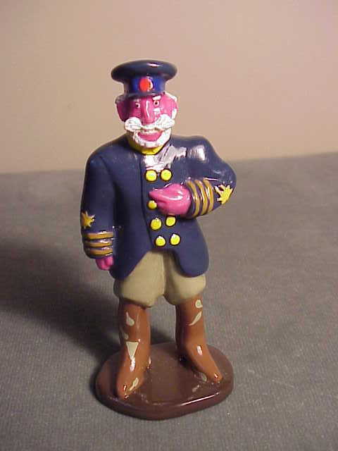 VINTAGE 1999 GARTLAN USA FIGURINE - BEATLES' YELLOW SUBMARINE