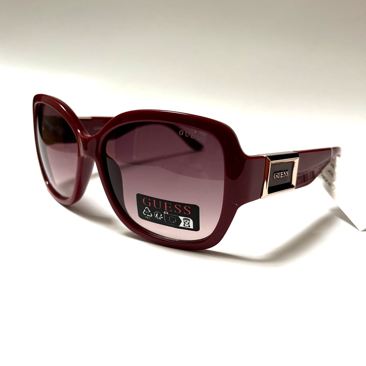 Vintage Women’s GUESS Black Sunglasses Oval with Dark Lenses and Logo 6482 New Guess Oval Sunglasses Black With Animal Frame Smoke Gradient  main image 3