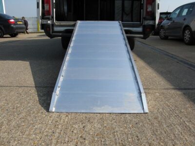 Van Ramp Bumper Heavy Duty Wide Van Ramp 1000mm Wide x 1000kg Aluminium Loading Ramps ...