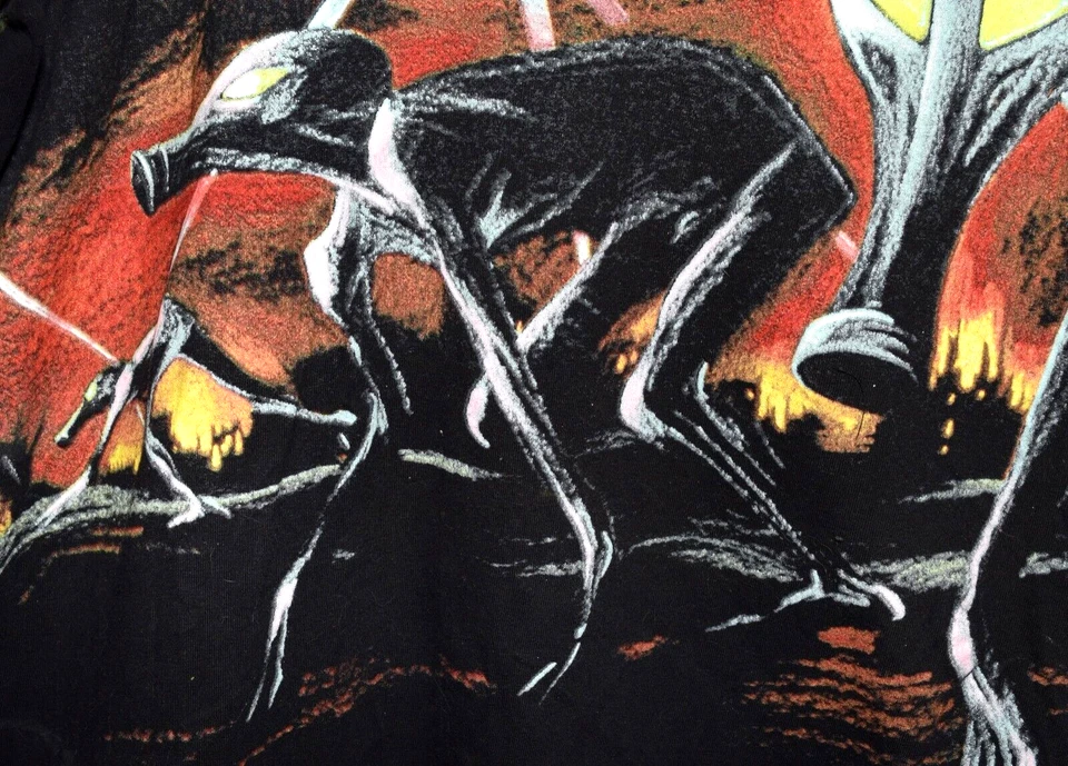 Vintage 1990's Pink Floyd The Wall All Over Print XL T-Shirt on Winterland Label - Image 3 of 4