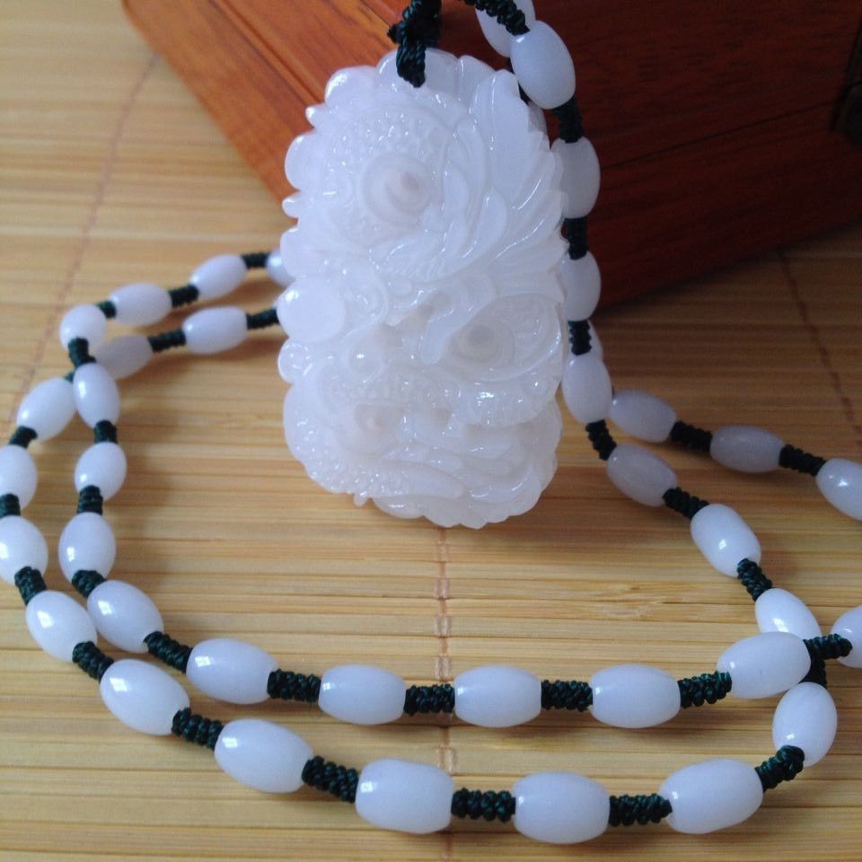 Chinese Natural White Hetian Jade Hand-Carved Dragon Pendant-Free Necklace