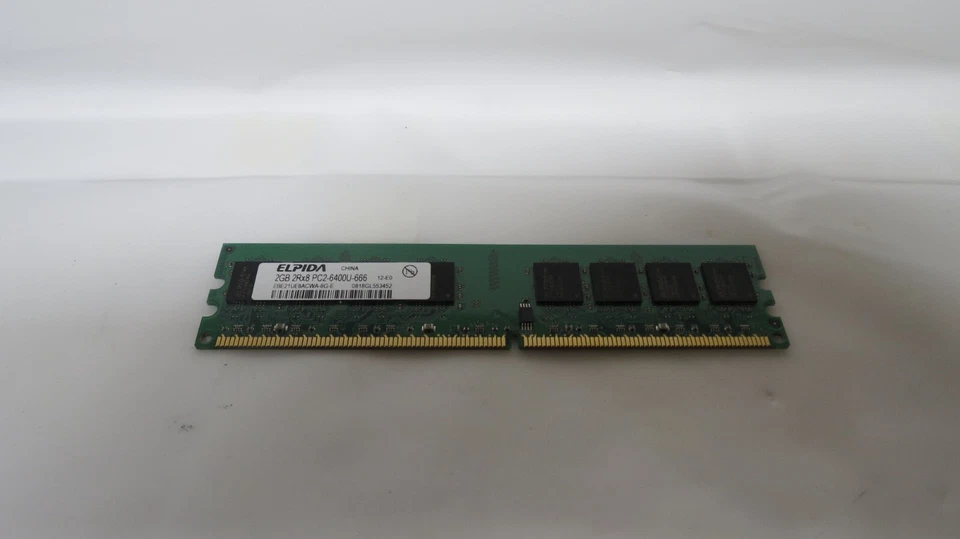Elpida Ram 2GB 2Rx8PC2-6400U-666 EB21UE8ACWA-8GE 0818GL533452 - Image 2 of 4