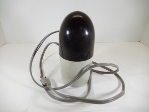 VINTAGE WORKING KINDERMANN GERMAN #2516 DARKROOM SAFELIGHT W/ RED SCREW-ON DOME