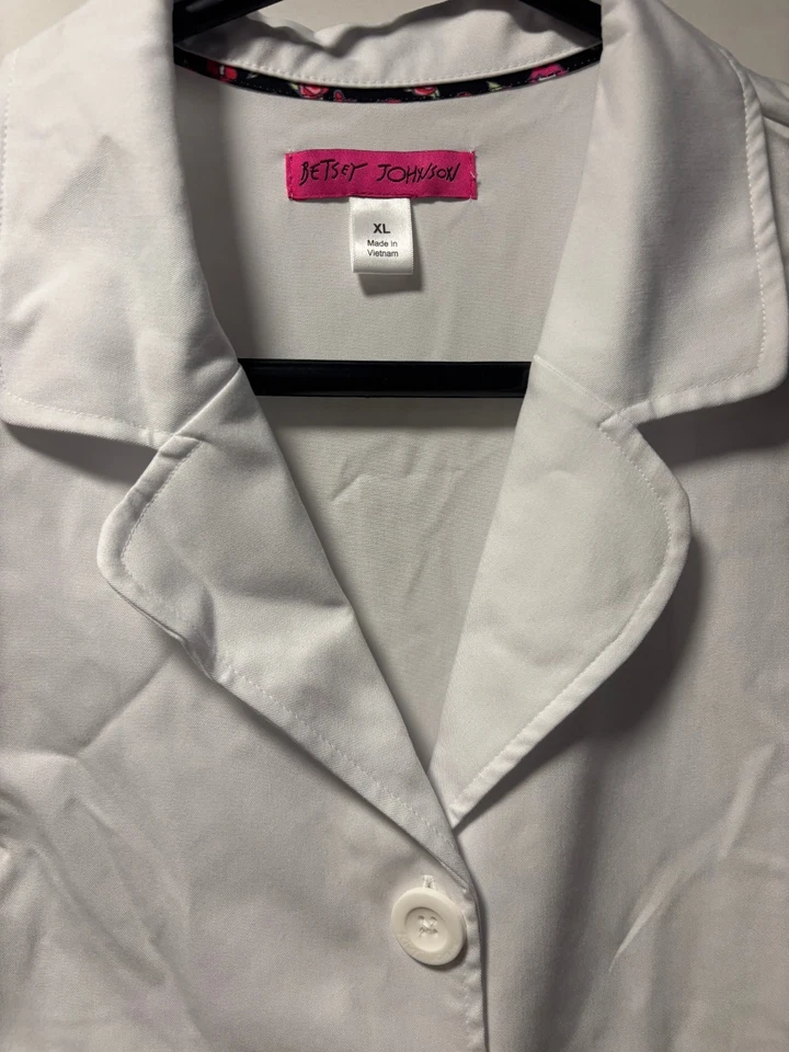 KOI Betsey Johnson B400 Marigold Lab Coat X-Large White - Image 2 of 4