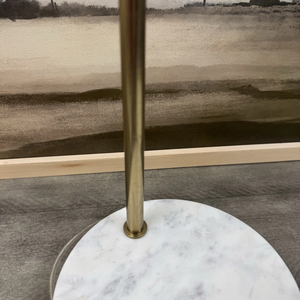 Lámpara de Tarea Pottery Barn Teen Hello Kitty Mármol Latón Color Raspado Leer Foto 3 de 4