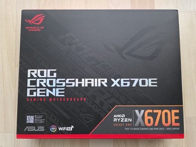 ASUS ROG Crosshair X670E Gene AM5 MicroATX AMD Mainboard - Neuwertig