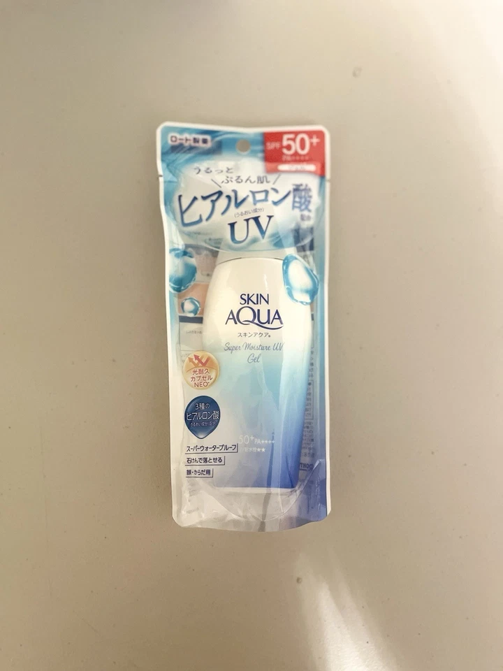 Gel UV Skin Aqua Super Moisture SPF50+ PA+ 110 g de ácido hialurónico hecho en Japón Foto 2 de 3