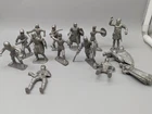 Vintage 1964 Louis Marx & Co. Medieval Viking Knights Plastic Toys Lot Of 14
