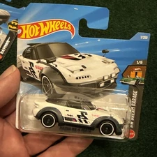  🎁🎁Hot Wheels Mazda MX-5 Miata 🎁🎁SEND WISH LIST FOR DEALS🎁🎁