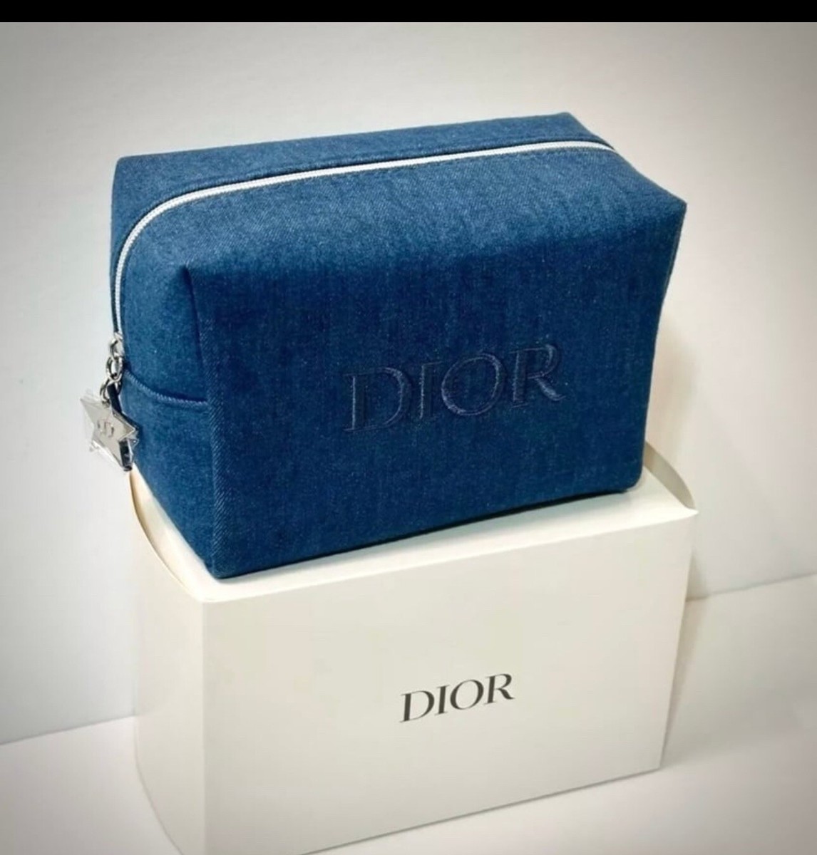 ★DIOR★ 【新品未使用】デニムポーチ＋ミニコスメ　2024ビューティオファー DIOR beauty denim cosmetic pouch bag Limited Edition 2024 | eBay