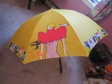 The MALL SHOPPERS Yellow Umbrella with PEOPLE All around the edge AUTO Open Wood