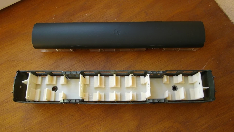 Aménagement intérieur voiture Modernisée ROMILLY SNCF 2ème classe JOUEF - Photo 3/4